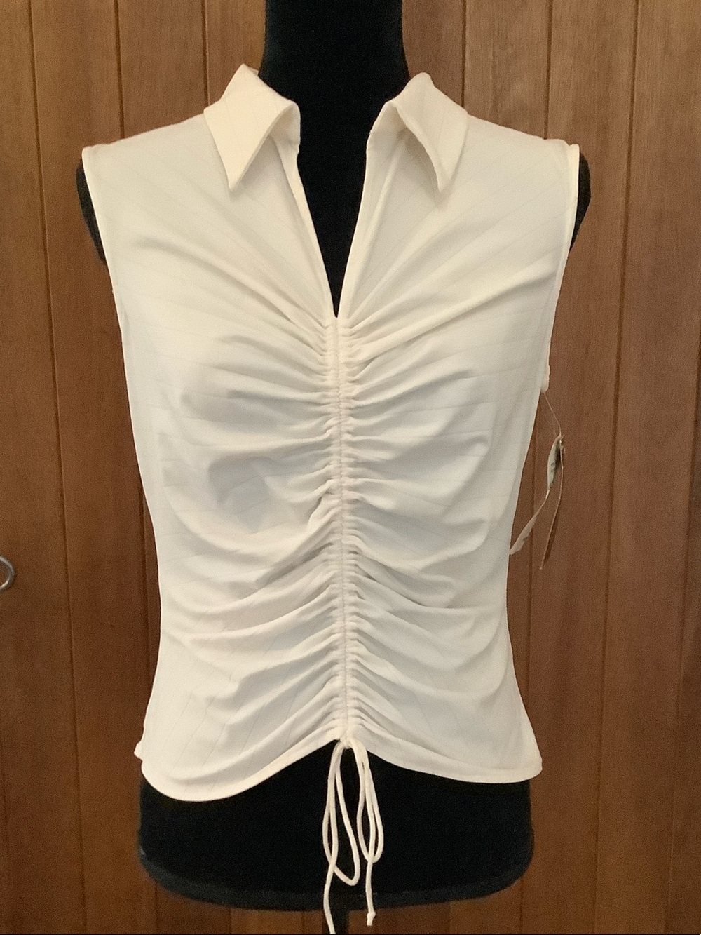 Women’s Sleeveless Ruched Collared Top in White - Pink Stripe